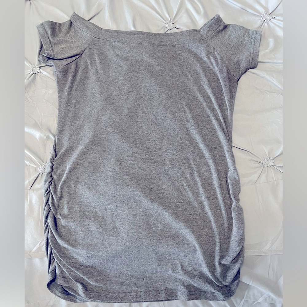 Off shoulder • short sleeve • Gray maternity tshirt